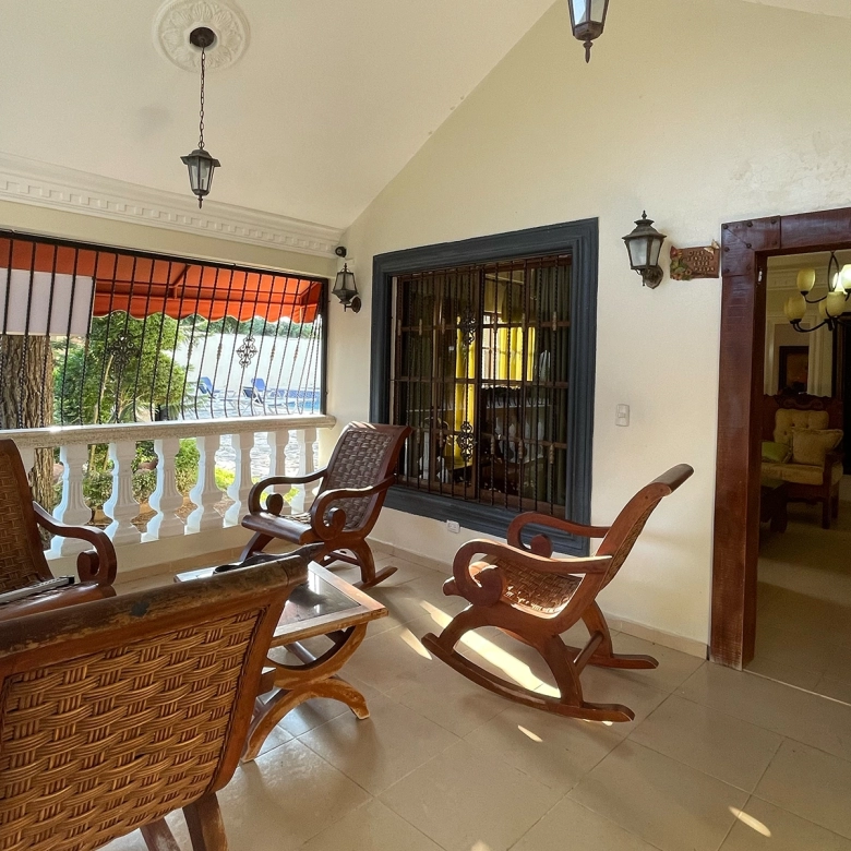 Casa en Arroyo Hondo