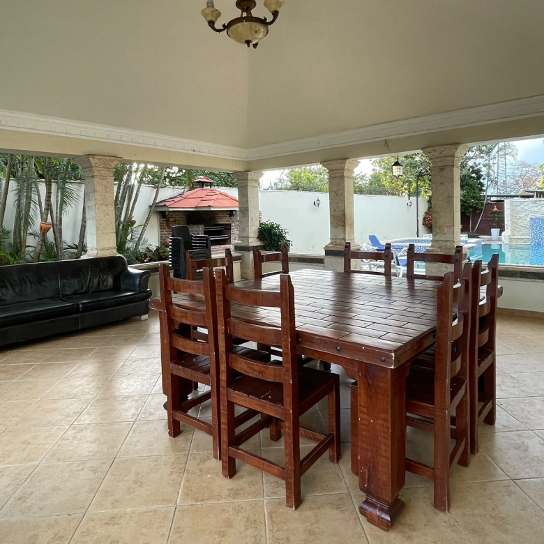 Casa en Arroyo Hondo