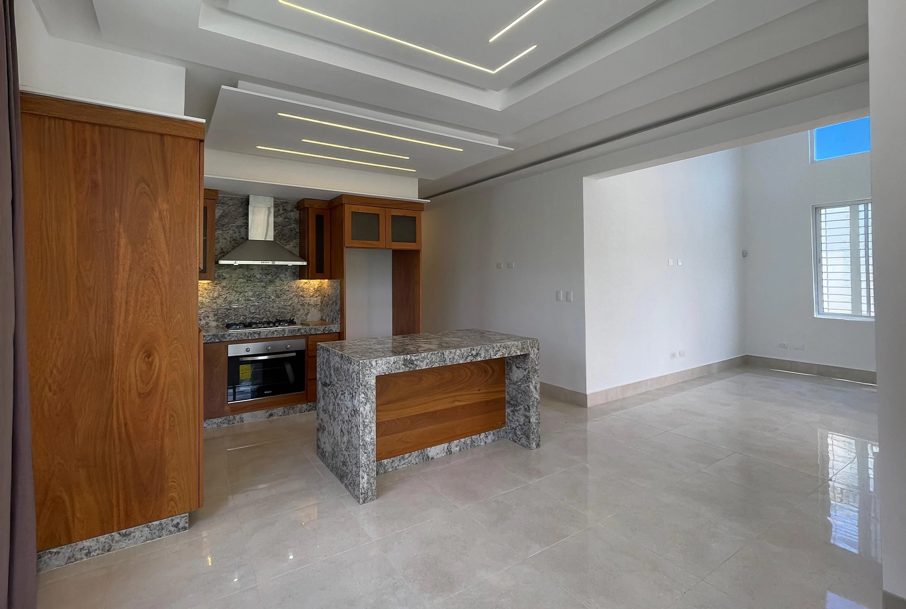 Casa en Gurabo en Residencial cerrado