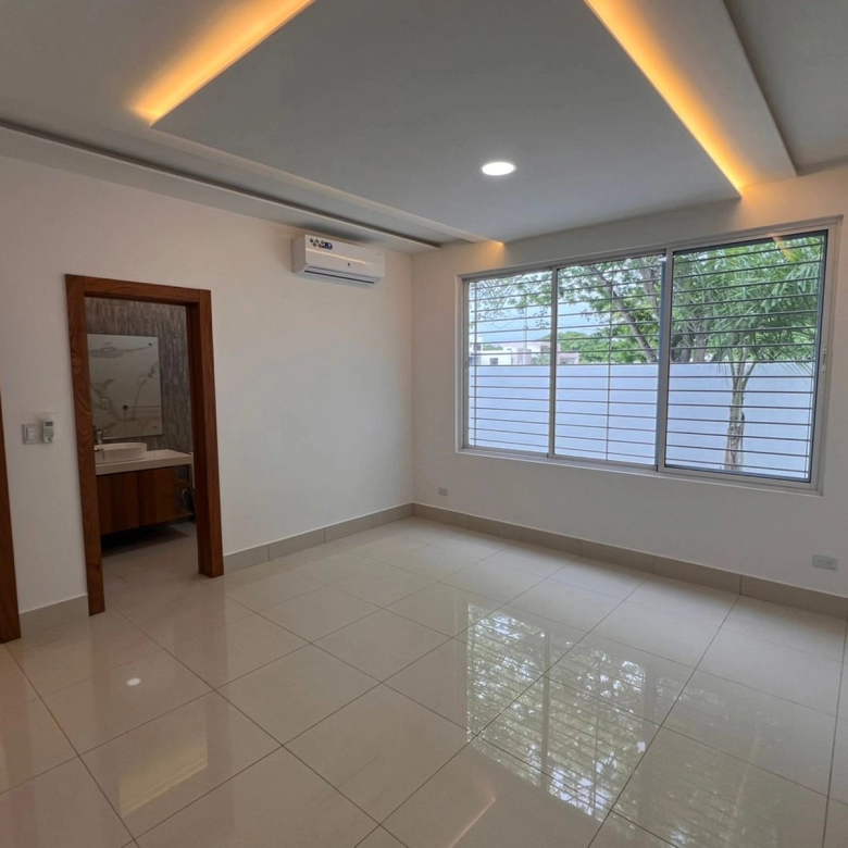 Casa en Gurabo en Residencial cerrado
