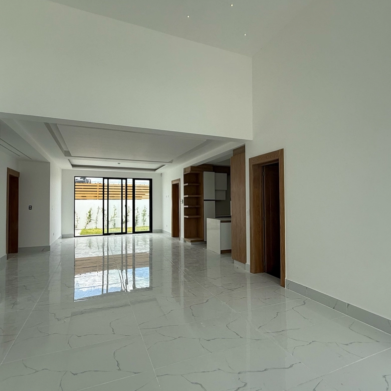 Casa en proyecto cerrado Llanos de Gurabo