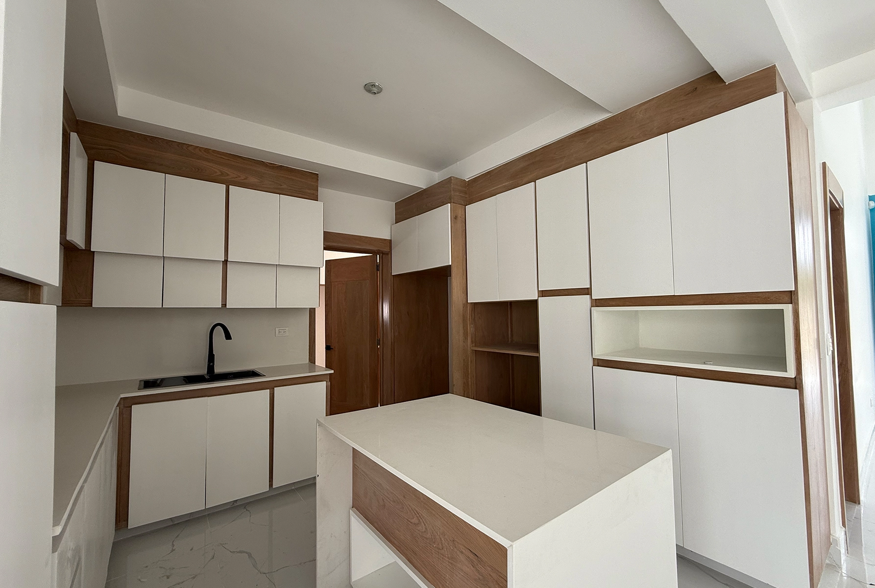 Casa en proyecto cerrado Llanos de Gurabo
