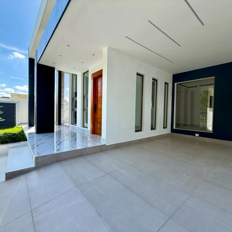 Casa en Llanos de Gurabo