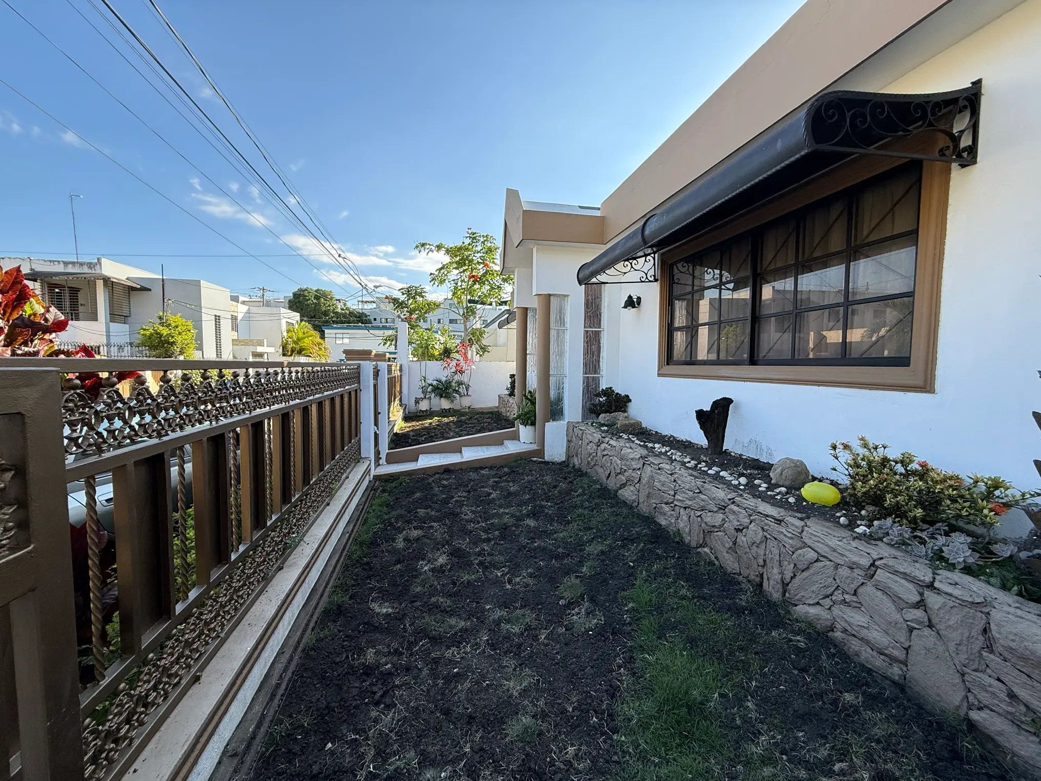 Casa en Llanos de Gurabo (Sr. Rios)
